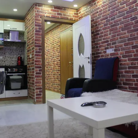 Trump Apartman *